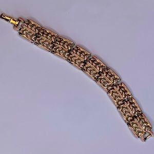 Vintage Coro bracelet